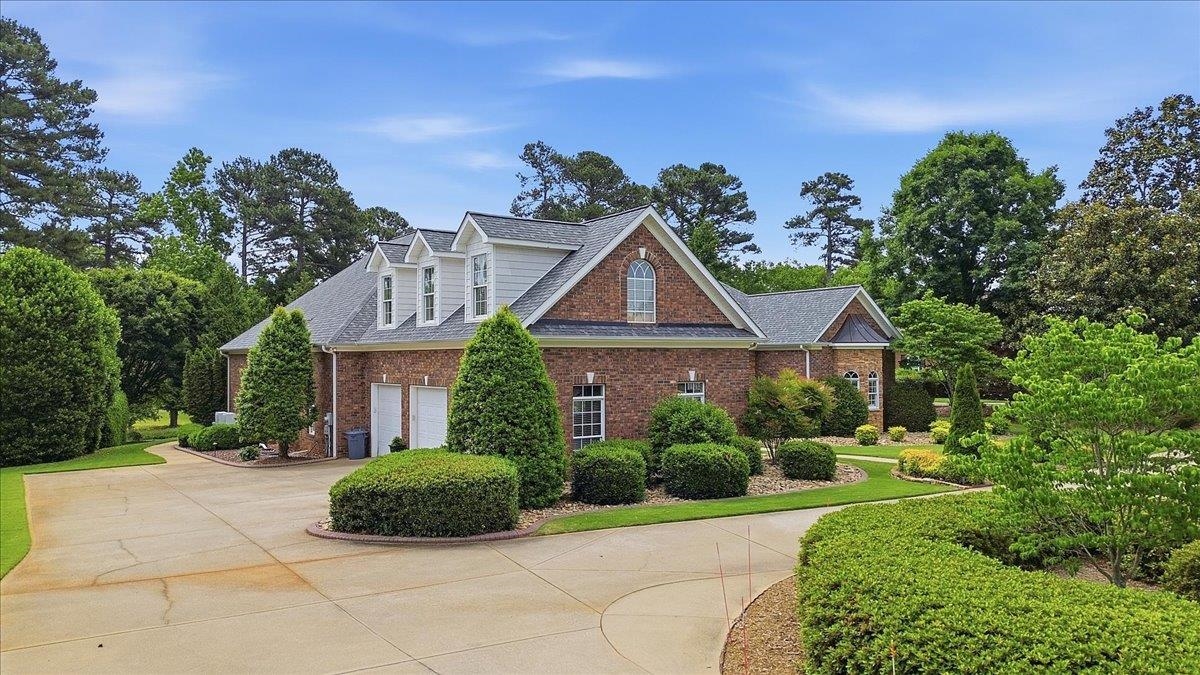 305 Old South Road Duncan, SC 29334 - Photo 2 of 50