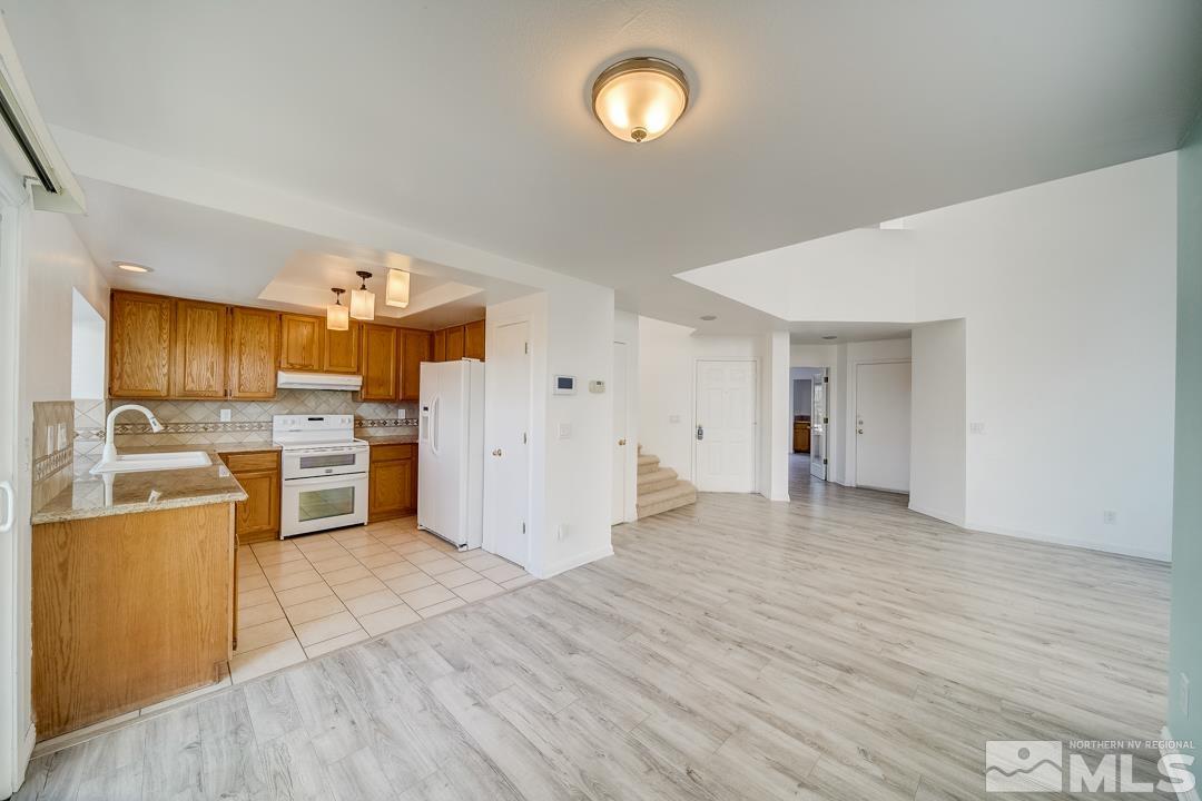2422 Skyview Drive Reno, NV 89523 - Photo 12 of 32 Photo 12