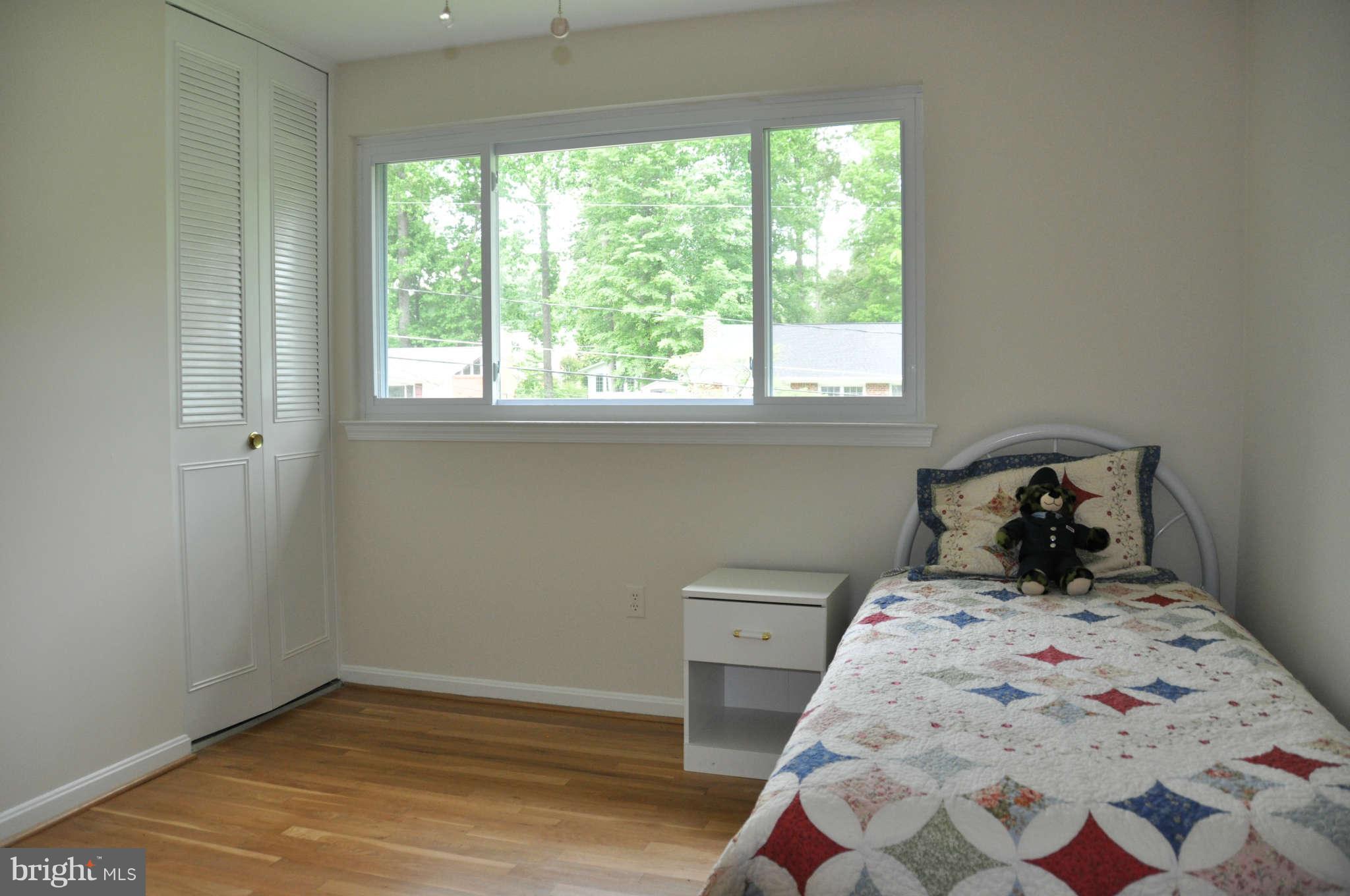 5601 Ventnor Lane Springfield, VA 22151 - Photo 16 of 20 Bedroom