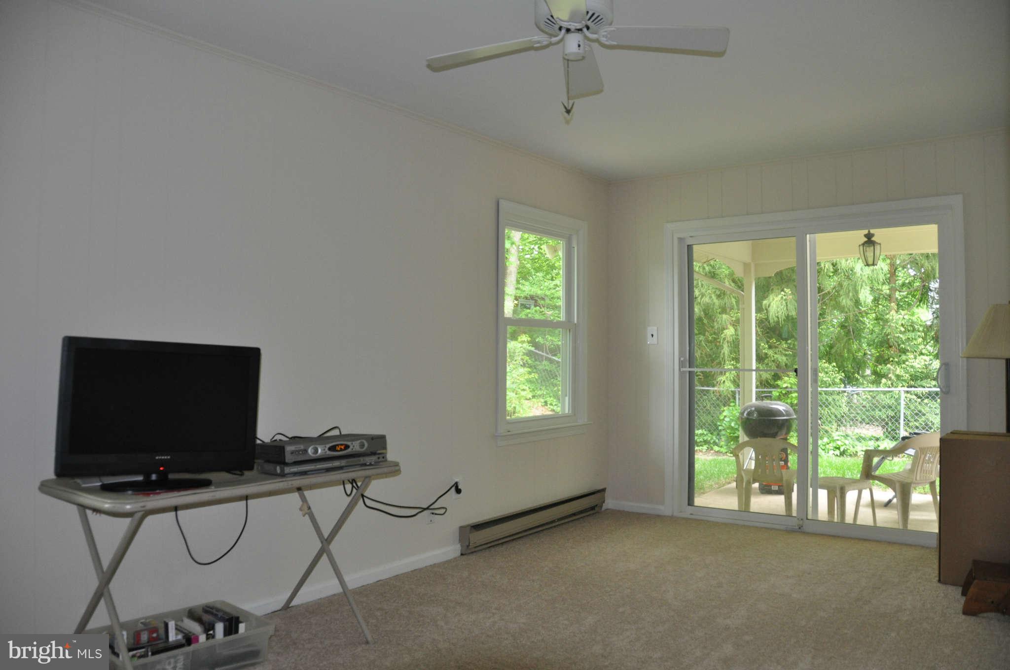 5601 Ventnor Lane Springfield, VA 22151 - Photo 7 of 20 Family Room with Exit to Carport