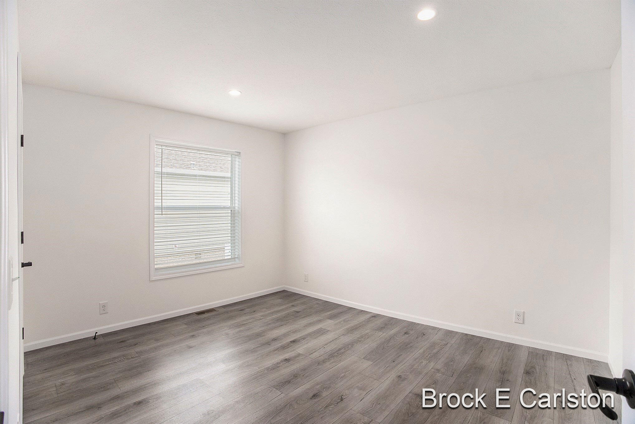 1283 East Ellis Road, Unit 19 Norton Shores, MI 49441 - Photo 17 of 23 _42A0243