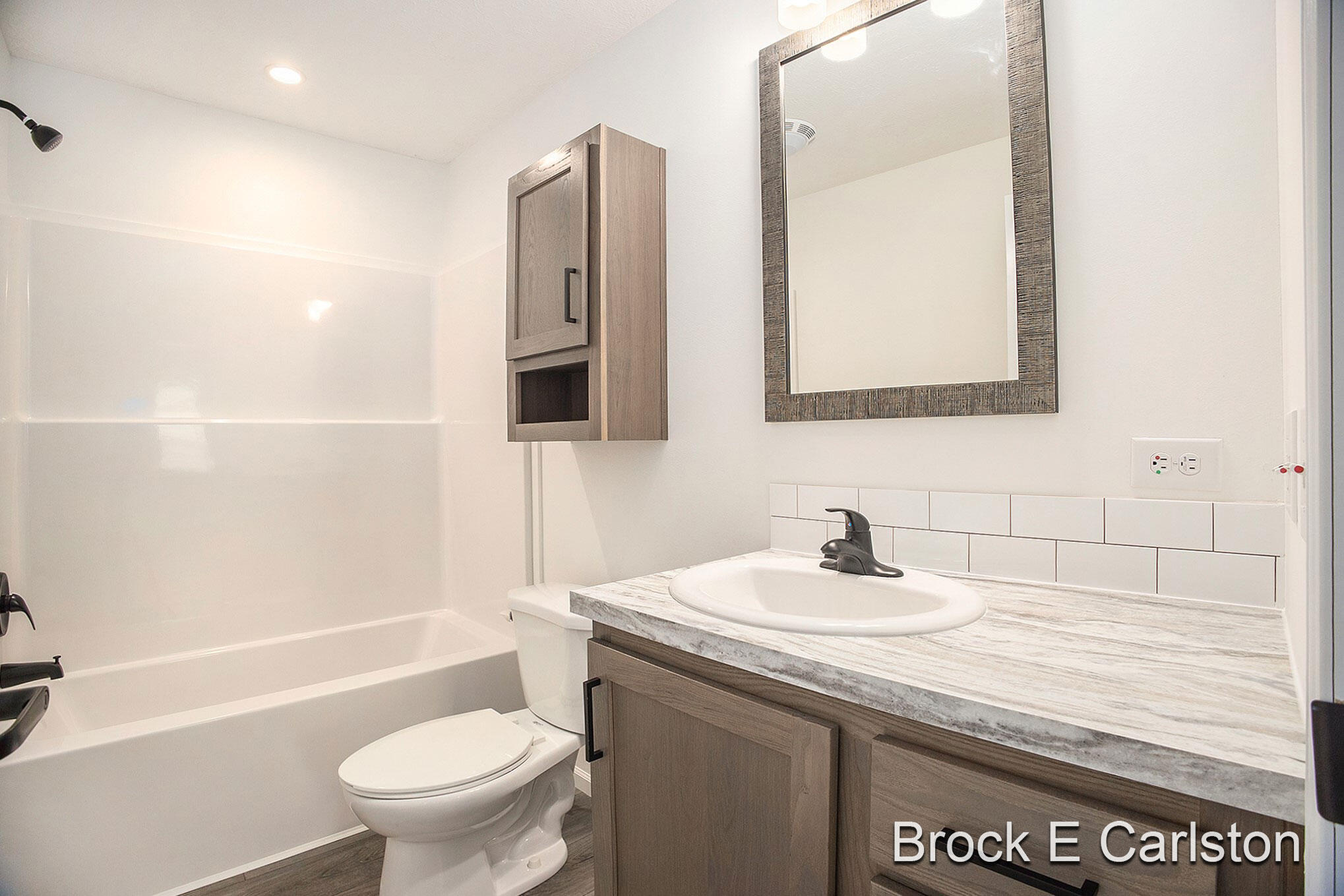 1283 East Ellis Road, Unit 19 Norton Shores, MI 49441 - Photo 21 of 23 _42A0255