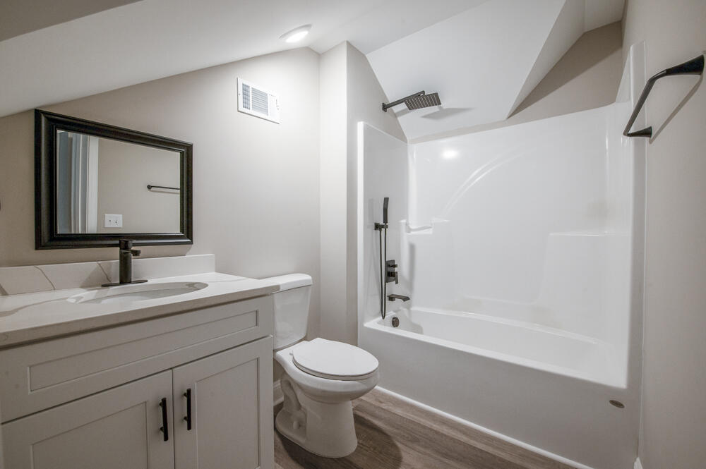 2680 Pine Log Road Warrenville, SC 29851 - Photo 18 of 27 Bathroom!