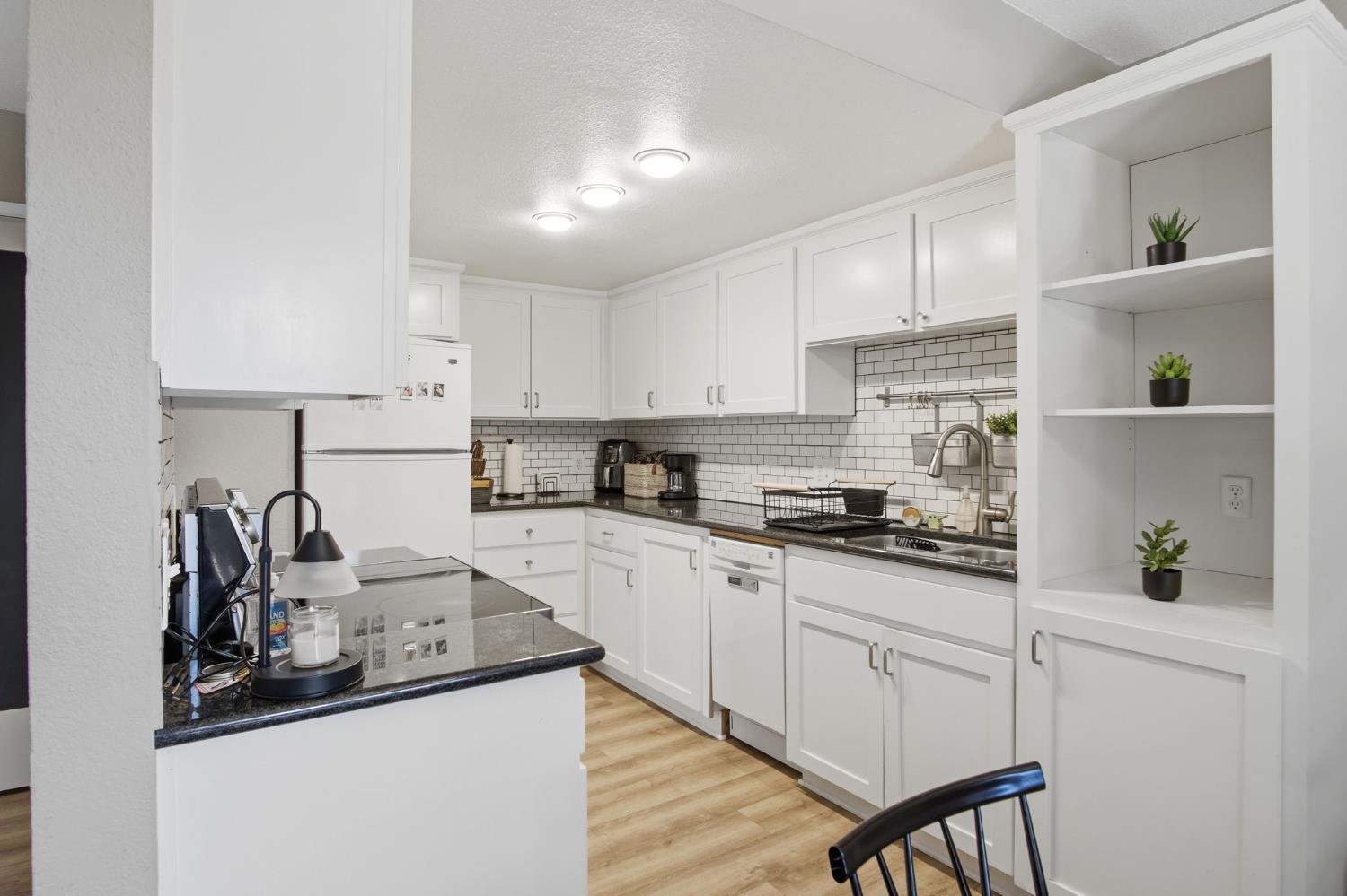 3700 Tully Road, Unit 48 Modesto, CA 95356 - Photo 8 of 21