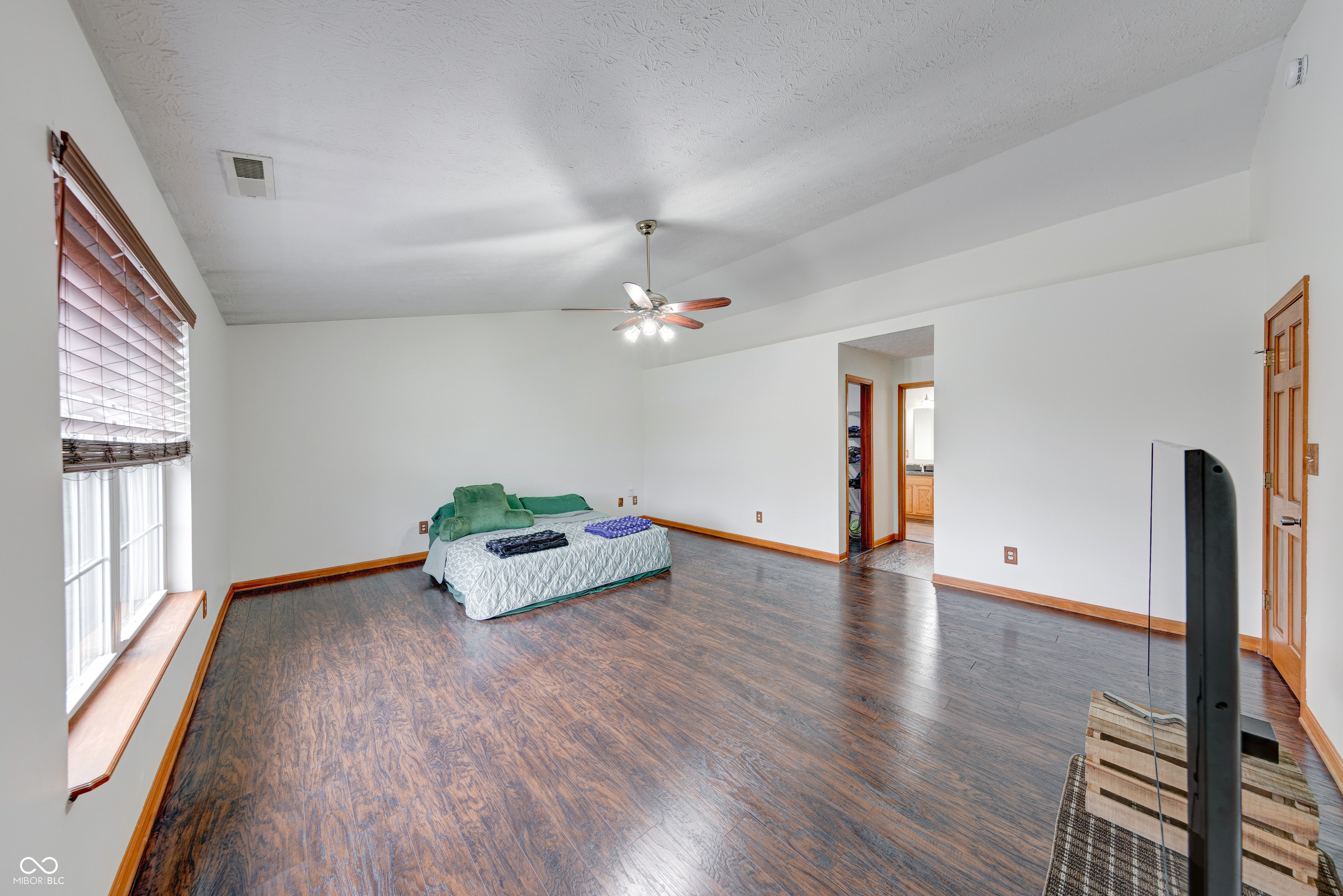 1199 Oak Leaf Road Franklin, IN 46131 - Photo 25 of 39