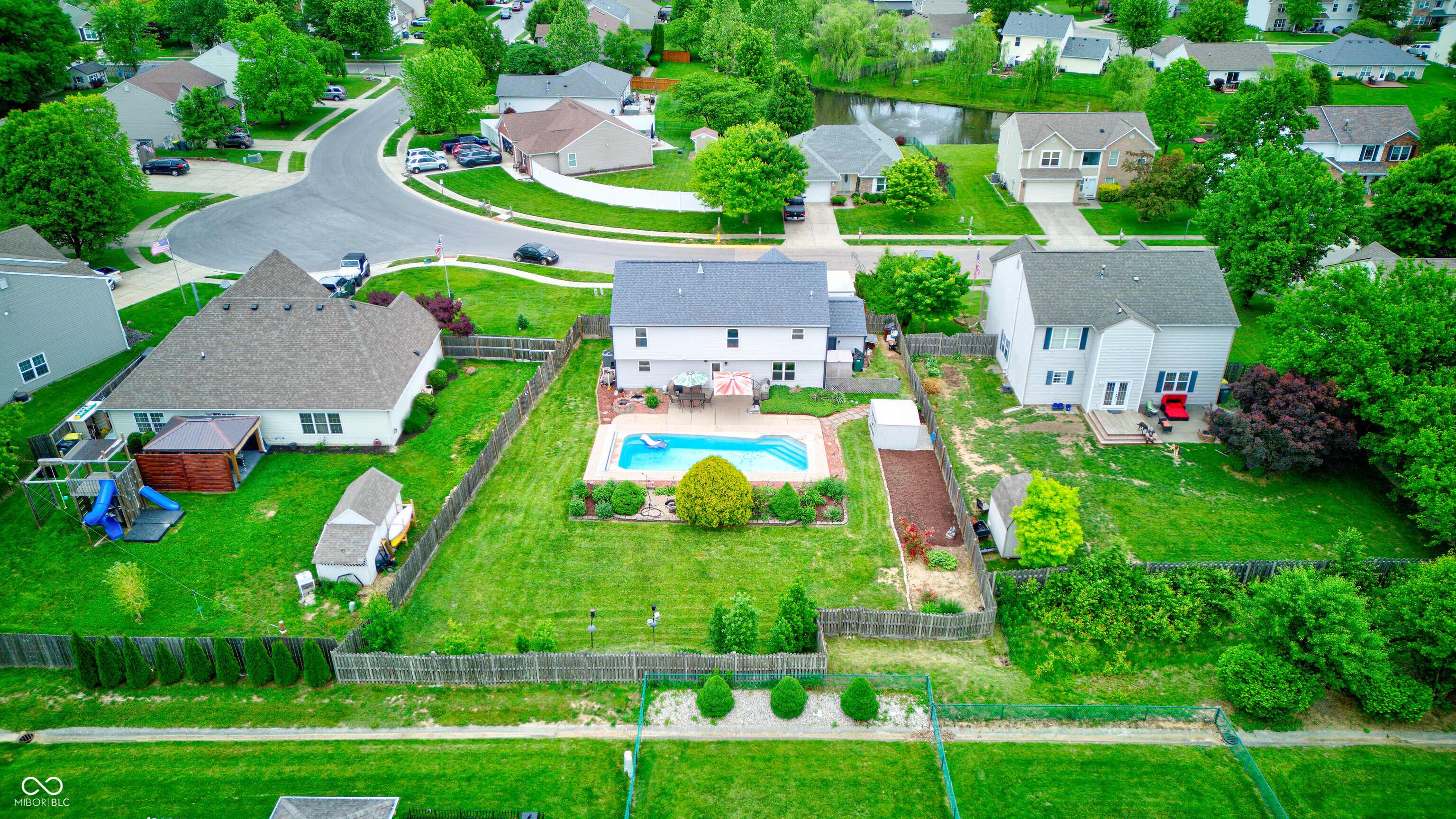 1199 Oak Leaf Road Franklin, IN 46131 - Photo 5 of 39