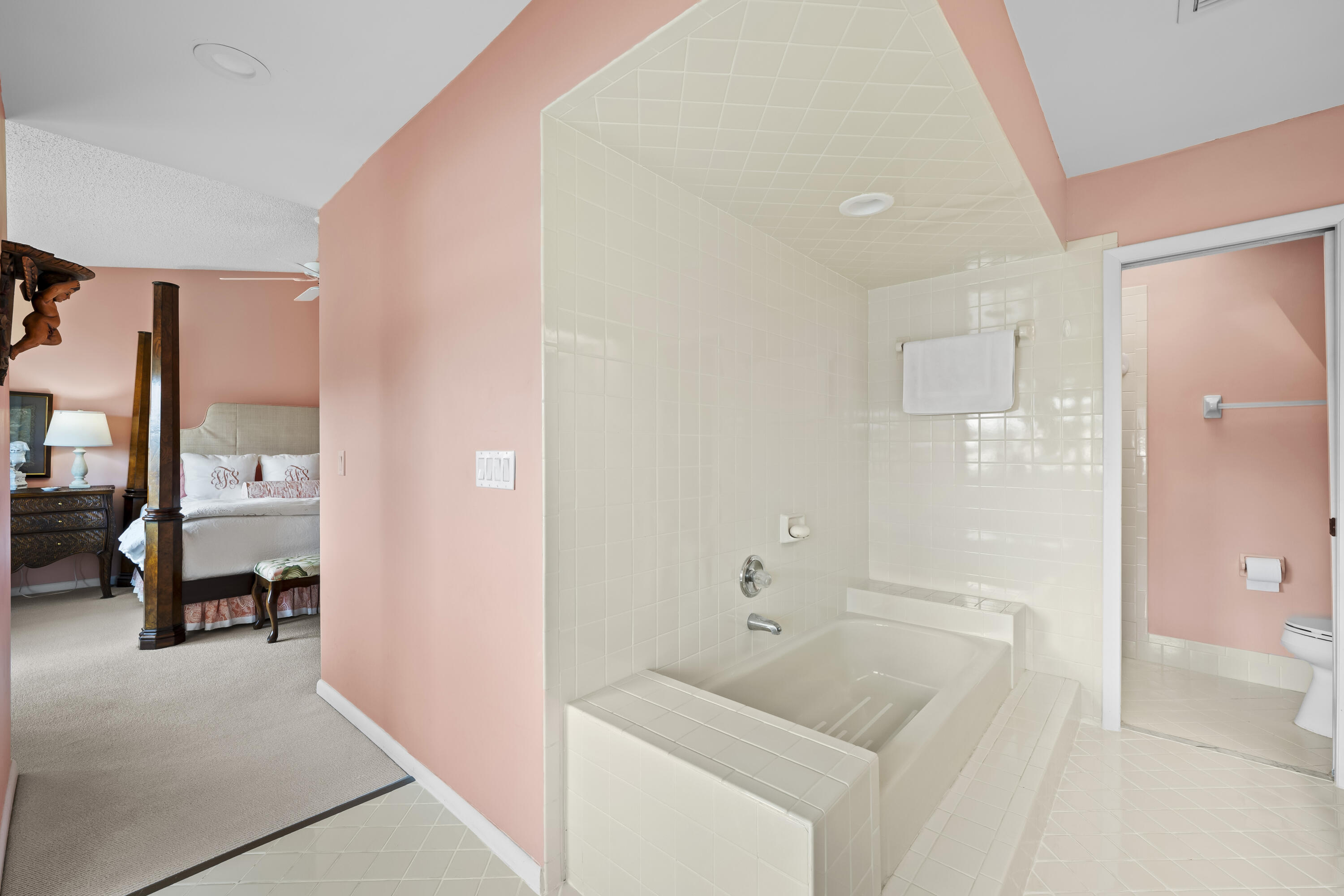 5610 Southeast Foxcross Place Stuart, FL 34997 - Photo 25 of 39 LUX_5910