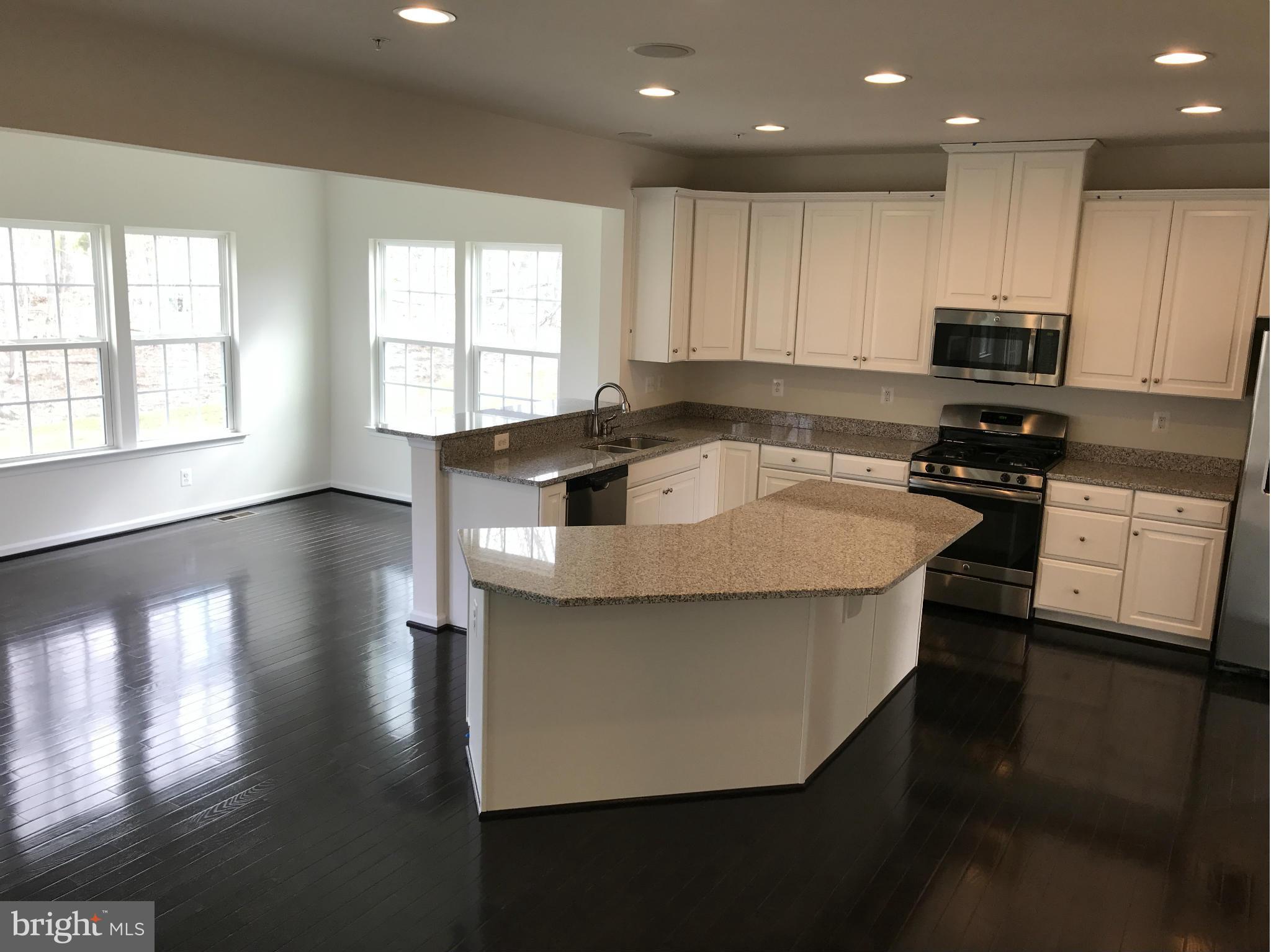 3508 St Marys View Road Accokeek, MD 20607 - Photo 2 of 28 Kitchen and Morning Room