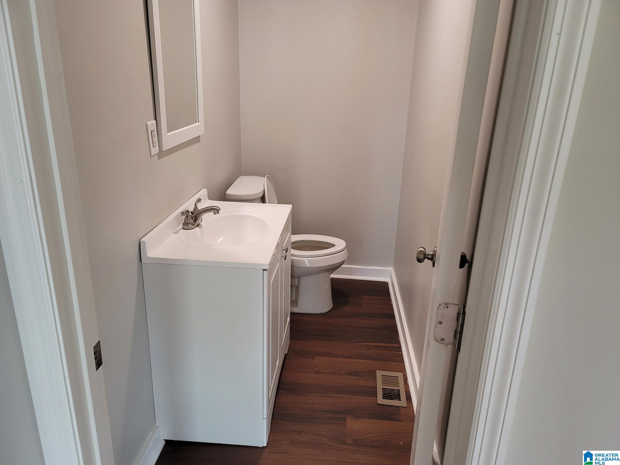 3613 Maple Avenue Southwest Birmingham, AL 35221 - Photo 3 of 11