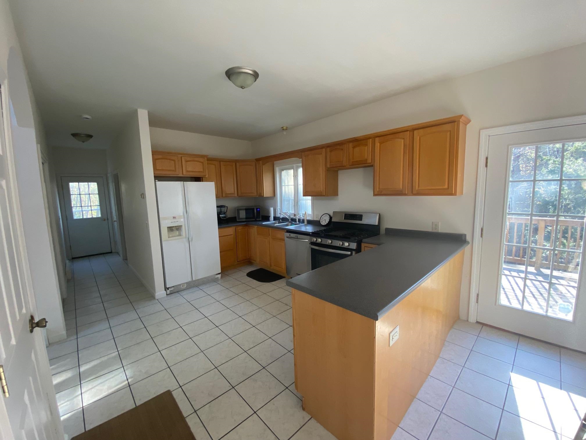 250 Grapevine Road Dunbarton, NH 03046 - Photo 16 of 60