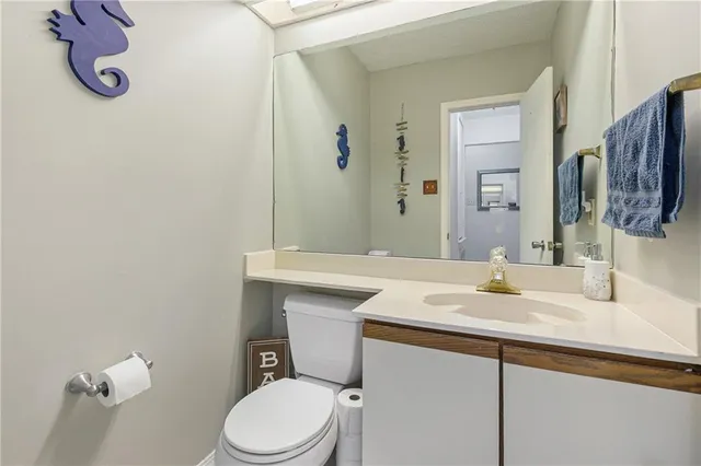 $199,900 | 73 Lake Lynn Drive, Unit 73, Harvey, LA 70058