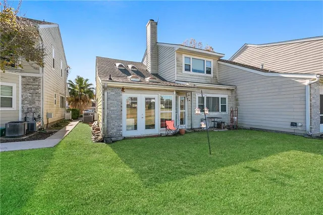 $199,900 | 73 Lake Lynn Drive, Unit 73, Harvey, LA 70058