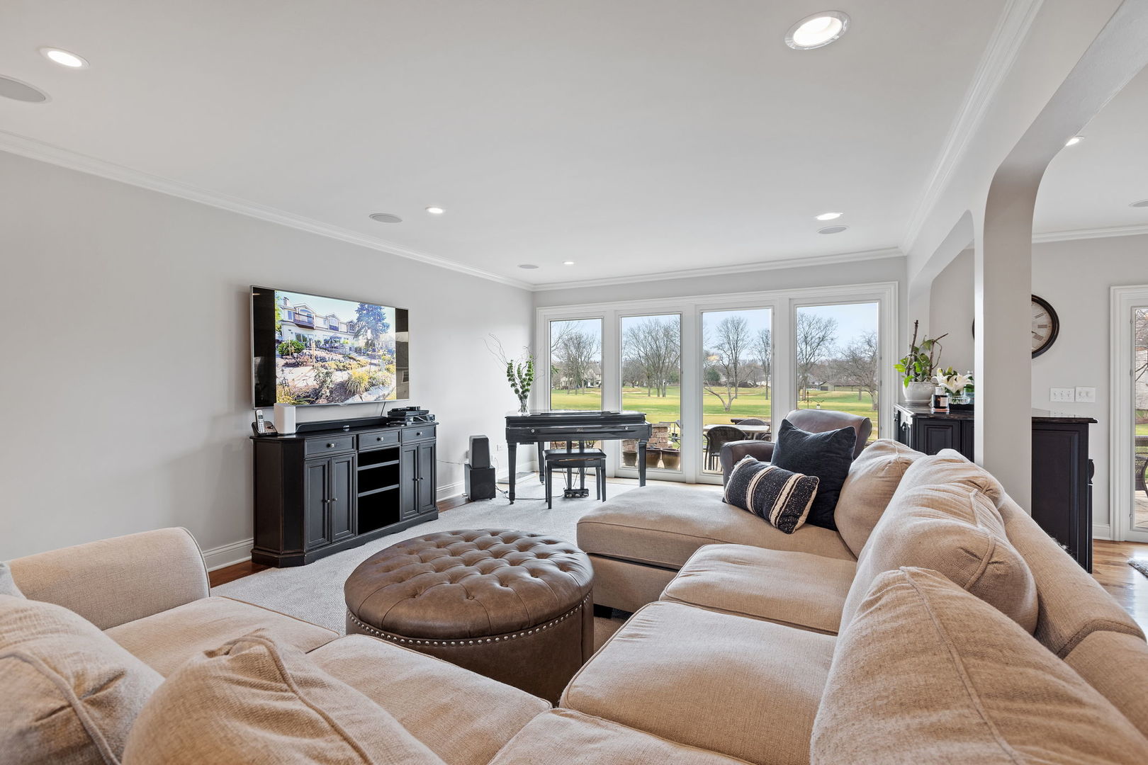 740 Bauer Road Naperville, IL 60563 - Photo 16 of 56 Gallery Image 16