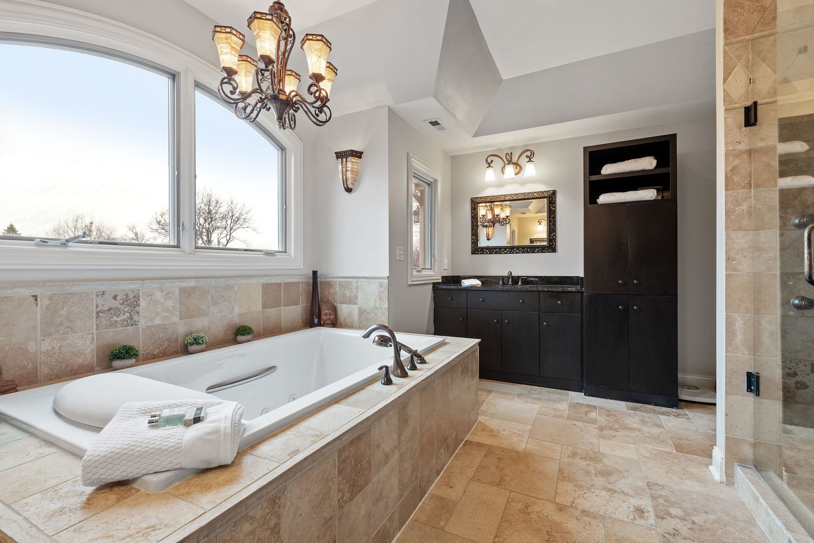 740 Bauer Road Naperville, IL 60563 - Photo 21 of 56 Gallery Image 21