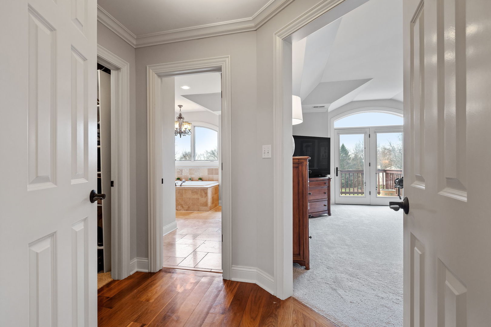 740 Bauer Road Naperville, IL 60563 - Photo 24 of 56 Gallery Image 24