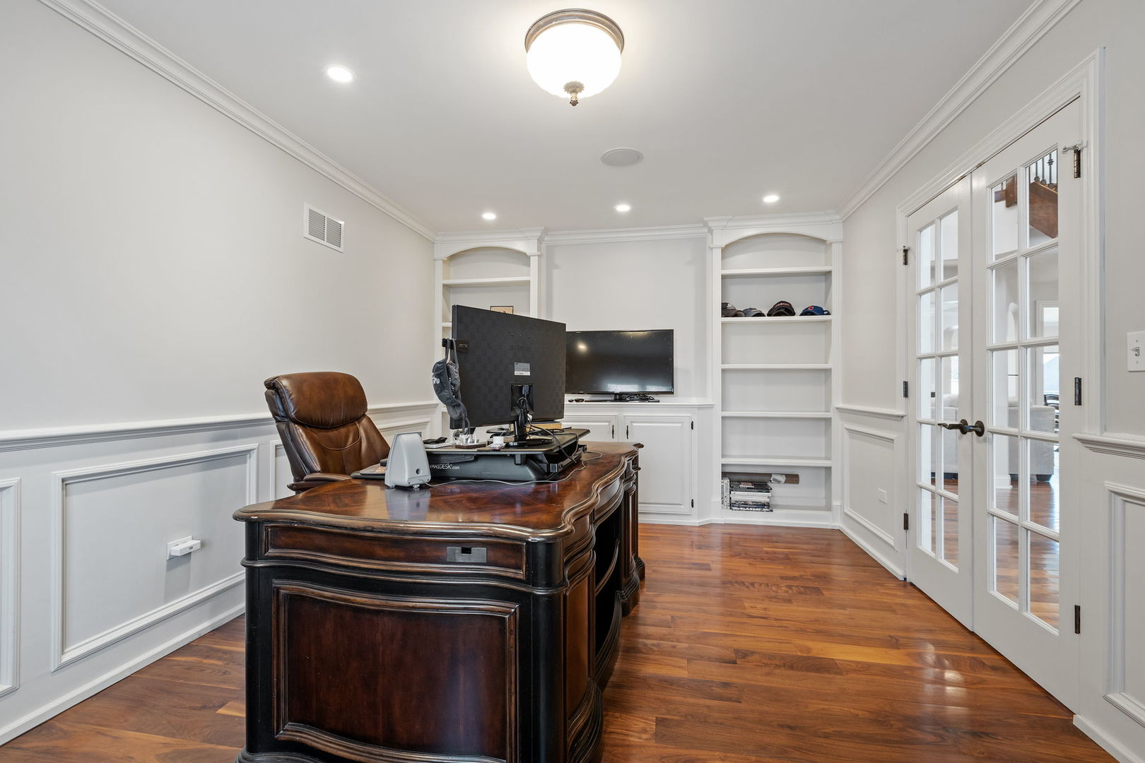 740 Bauer Road Naperville, IL 60563 - Photo 35 of 56 Gallery Image 35