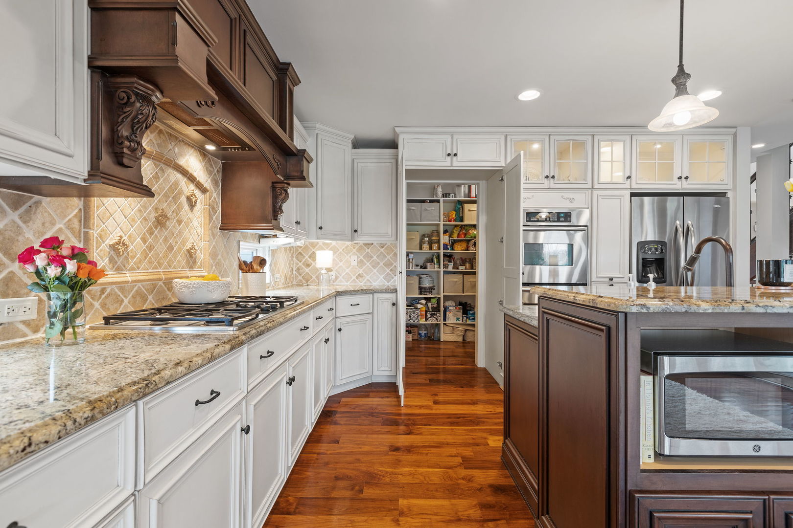 740 Bauer Road Naperville, IL 60563 - Photo 9 of 56 Gallery Image 9