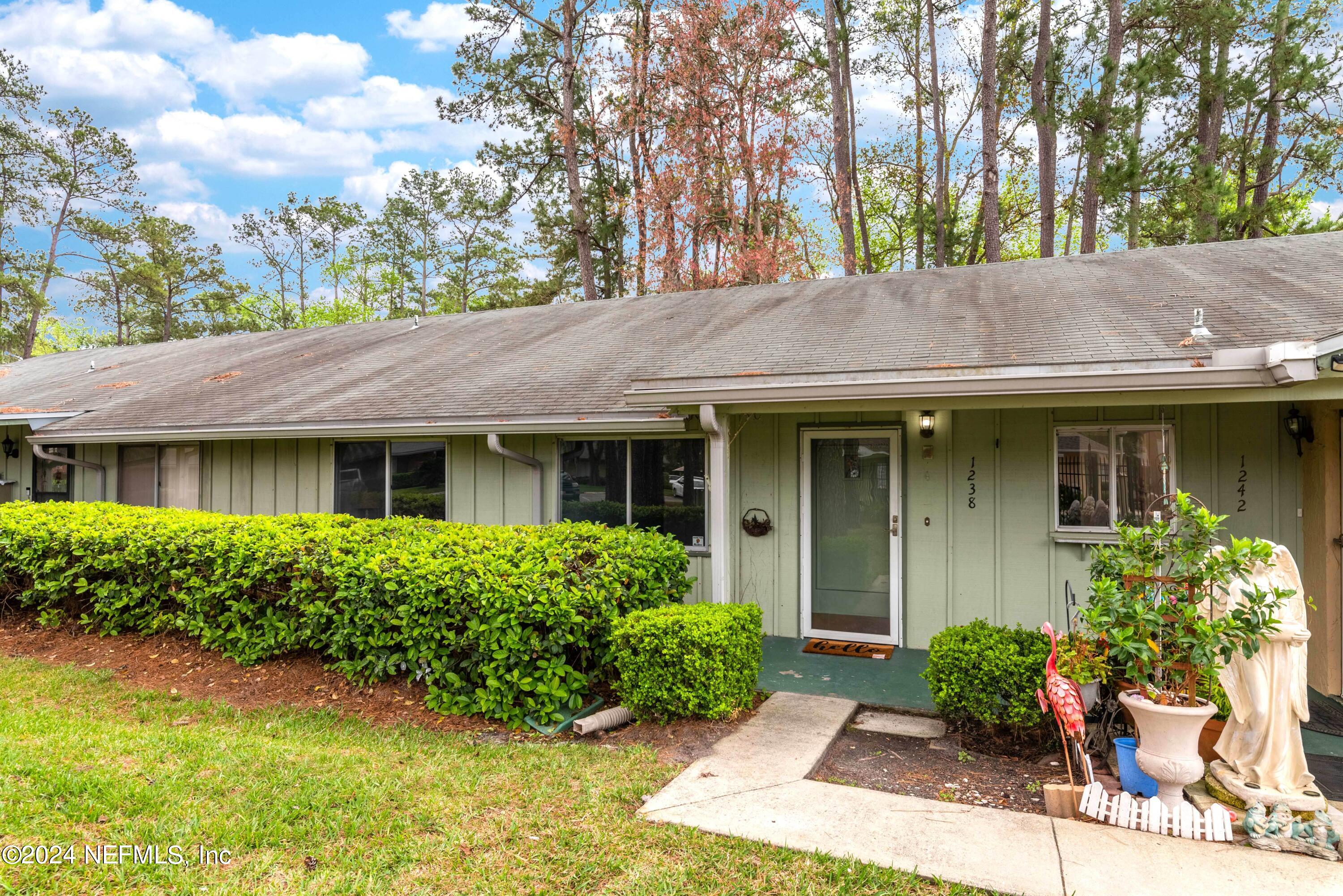 1238 The Grove Road Orange Park, FL 32073 - Photo 2 of 23 1238 The Grove Rd-1