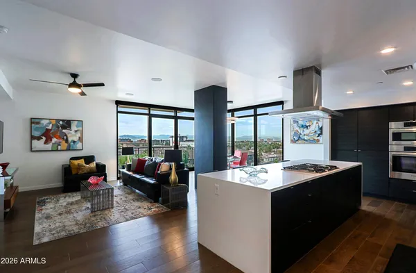$825,000 | 200 West Portland Street, Unit 821, Phoenix, AZ 85003