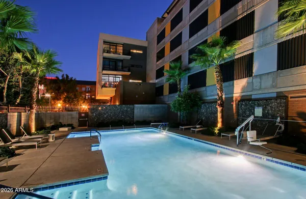 $825,000 | 200 West Portland Street, Unit 821, Phoenix, AZ 85003