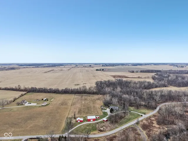 $900,000 | 4650 West County Road 650 North, North Salem, IN 46165
