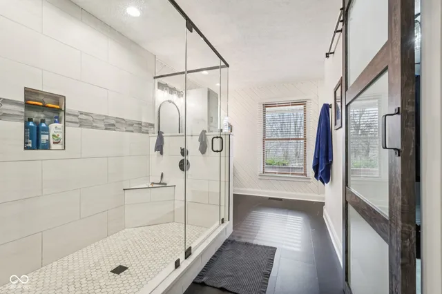 $900,000 | 4650 West County Road 650 North, North Salem, IN 46165