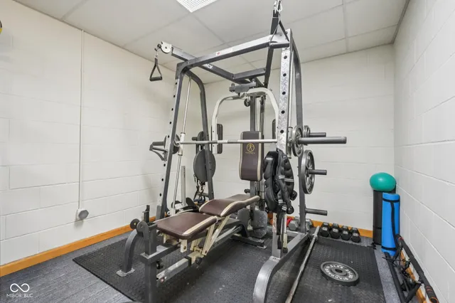 $900,000 | 4650 West County Road 650 North, North Salem, IN 46165