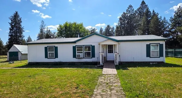 $345,000 | 4332 Airport Way, Springdale, WA 99173