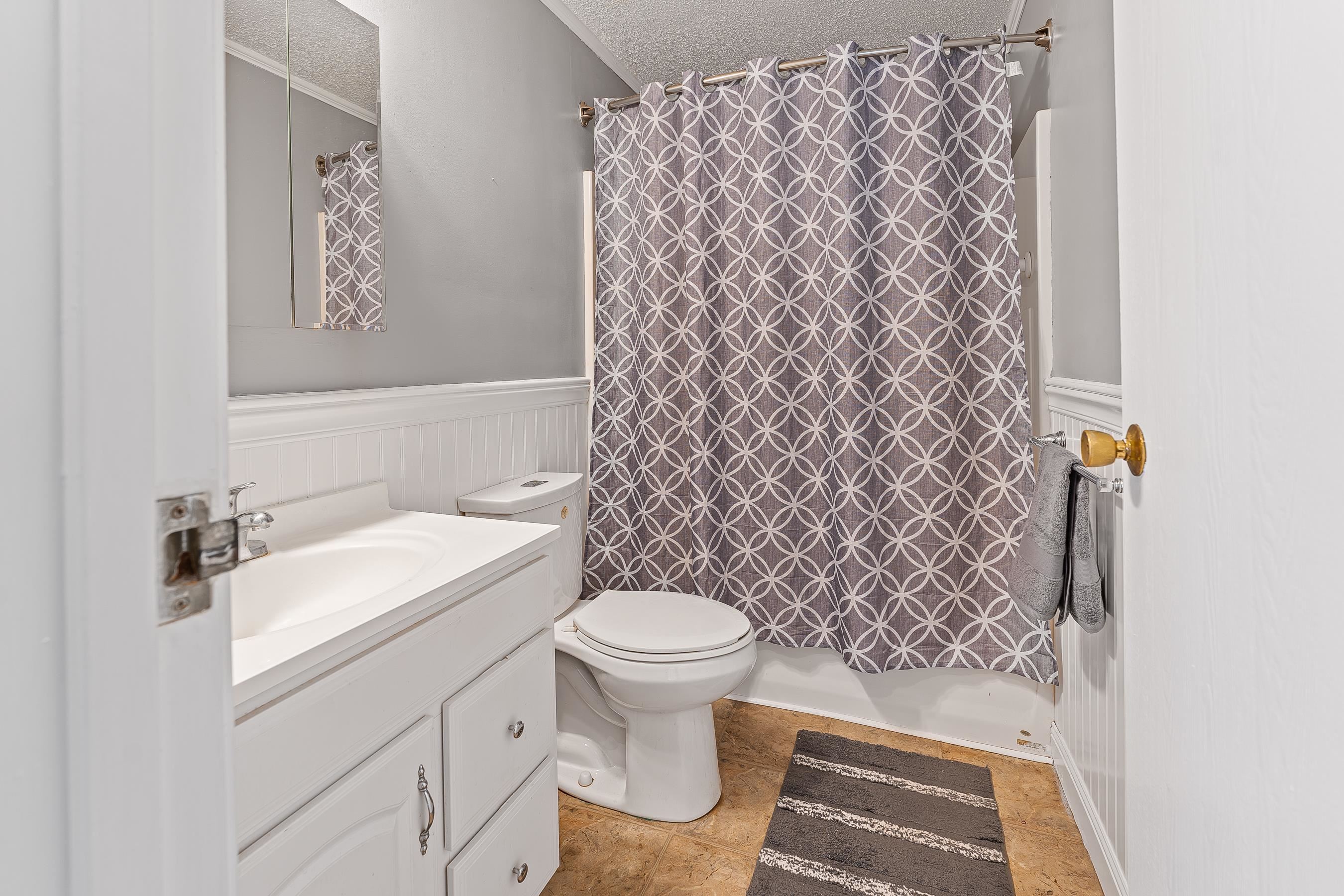 1 Brookside Drive, Unit 2 Exeter, NH 03833 - Photo 15 of 26