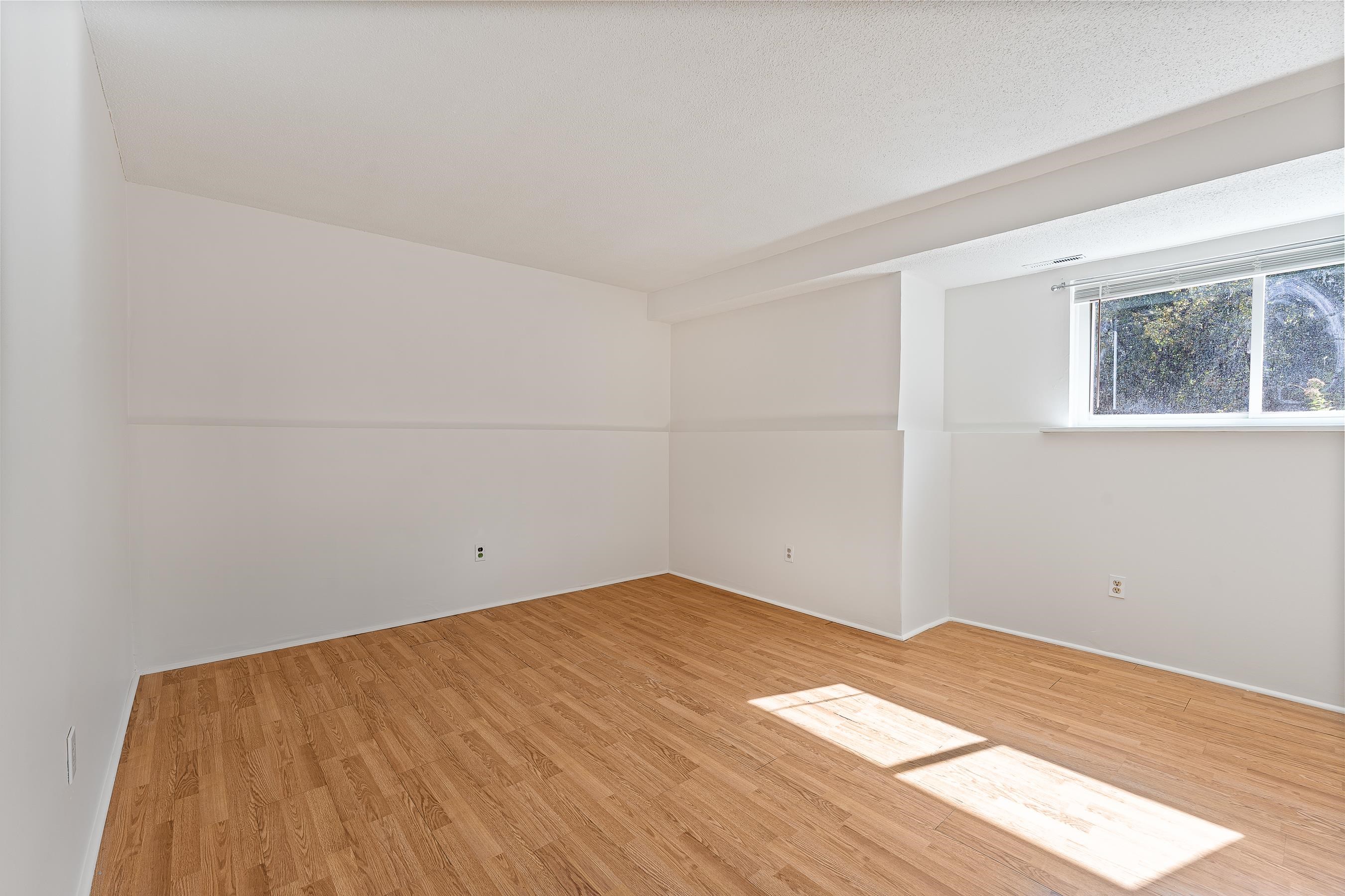 1 Brookside Drive, Unit 2 Exeter, NH 03833 - Photo 19 of 26