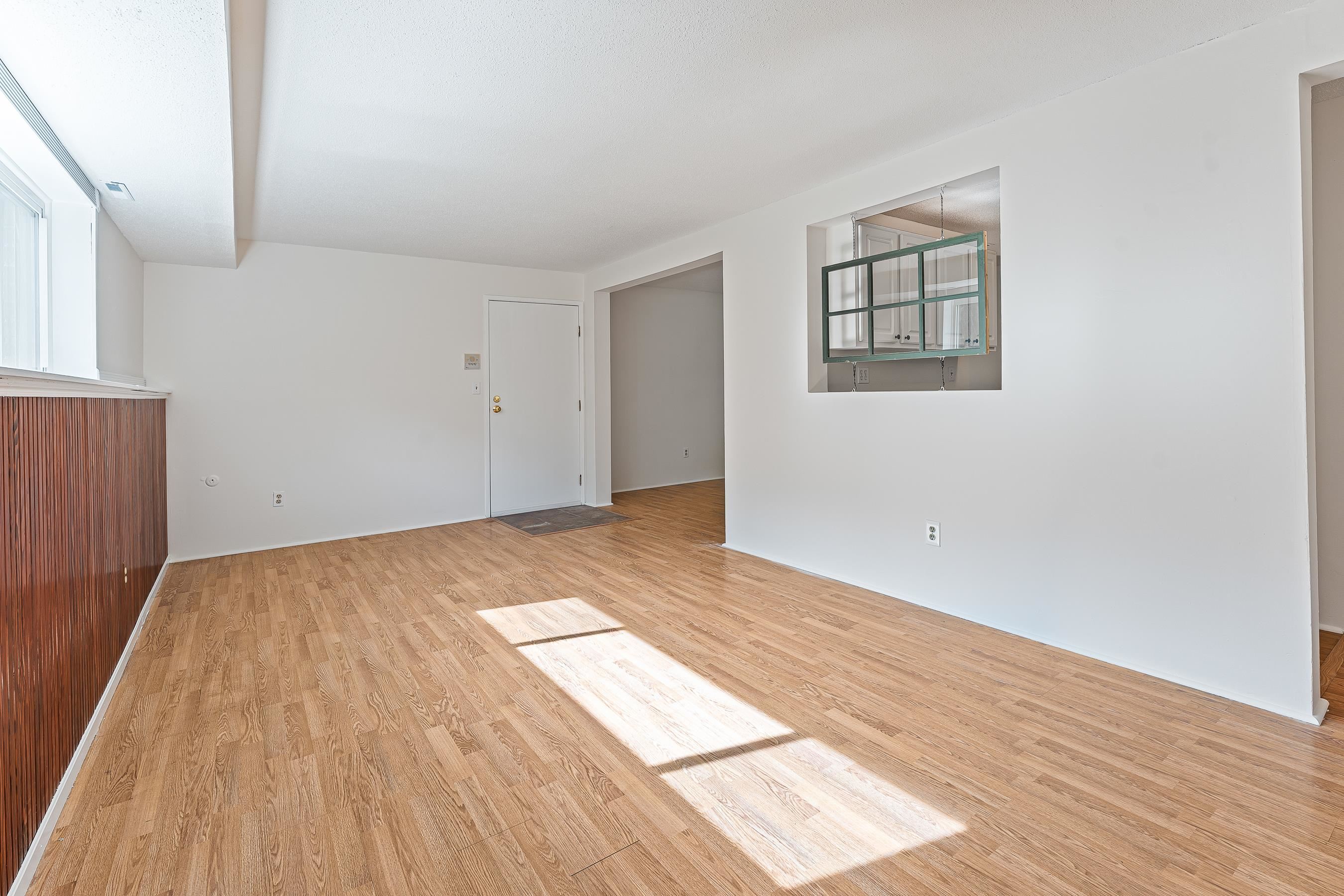 1 Brookside Drive, Unit 2 Exeter, NH 03833 - Photo 2 of 26