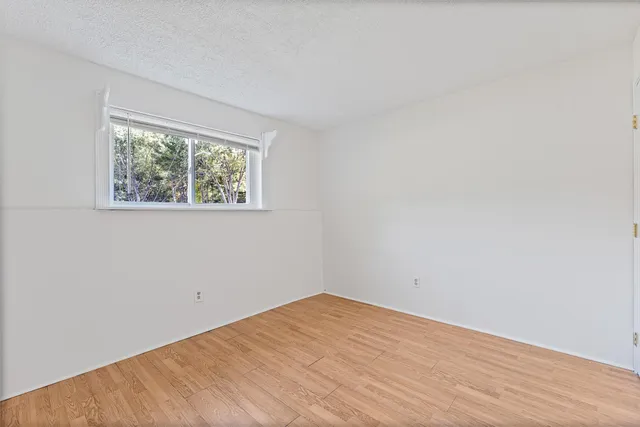 $255,000 | 1 Brookside Drive, Unit 2, Exeter, NH 03833