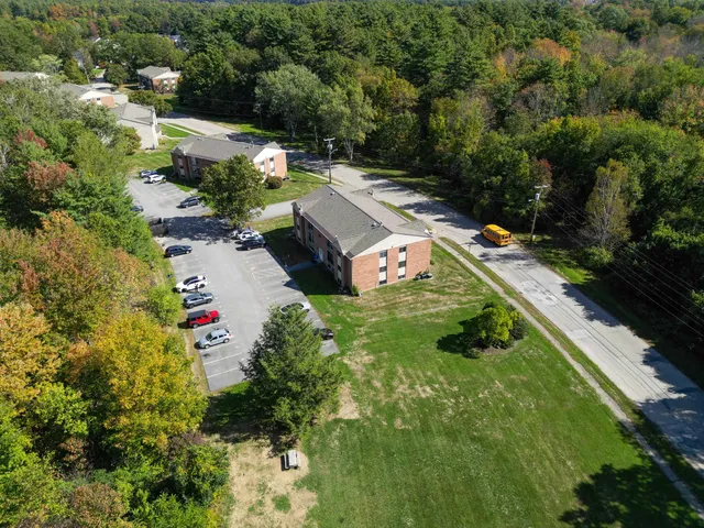 $255,000 | 1 Brookside Drive, Unit 2, Exeter, NH 03833