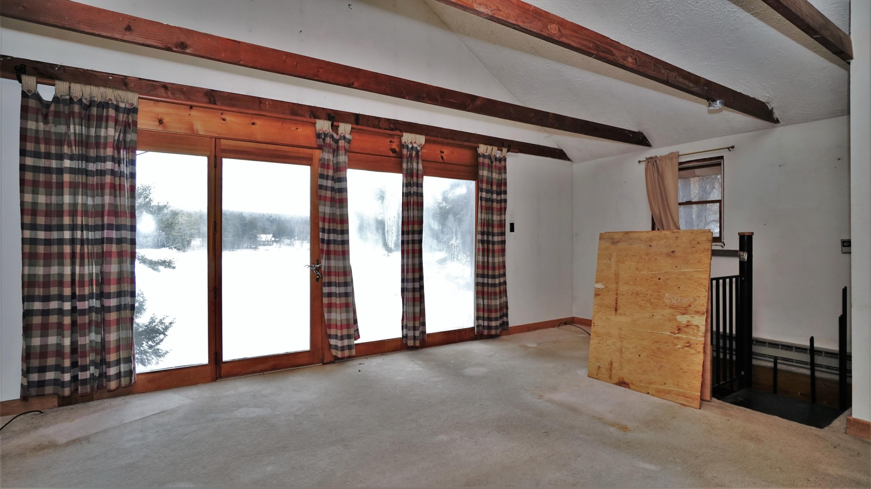 91 Swans Road Raymond, ME 04071 - Photo 15 of 44 DSC03625