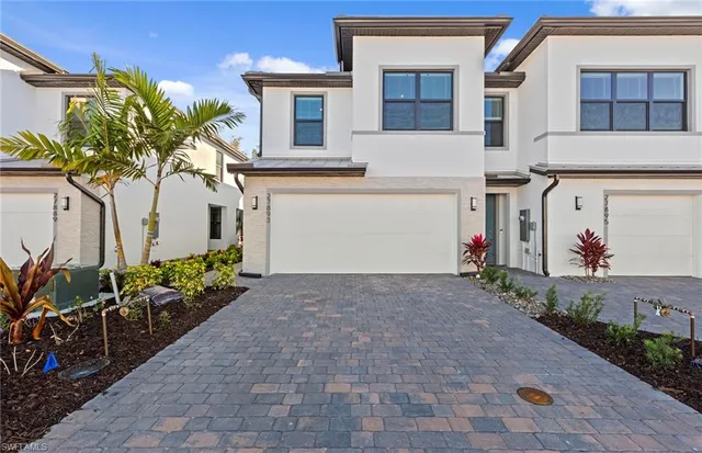 $479,990 | 27893 Radiant Court, Bonita Springs, FL 34135