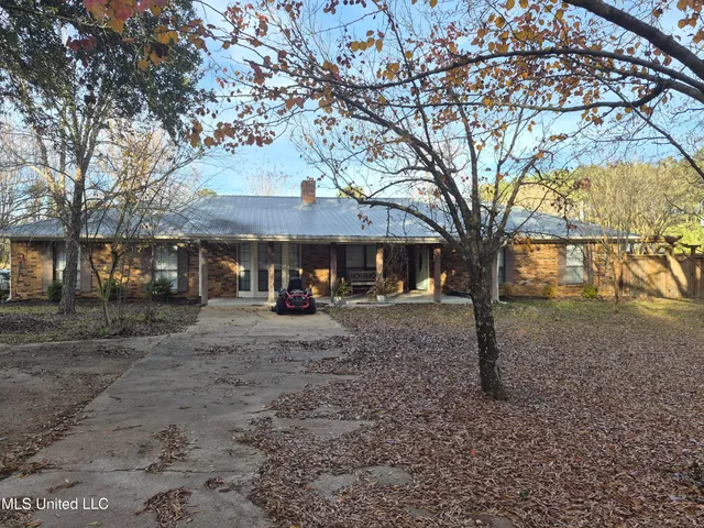 $225,000 | 739 Highway 487, Carthage, MS 39051