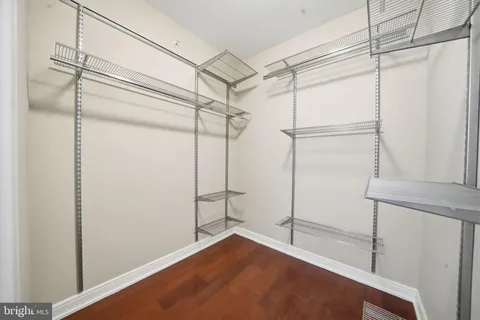 $975,000 | 1111 19th Street North, Unit 2705, Arlington, VA 22209