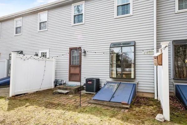$449,500 | 98 Mechanic Street, Unit E, Foxboro, MA 02035