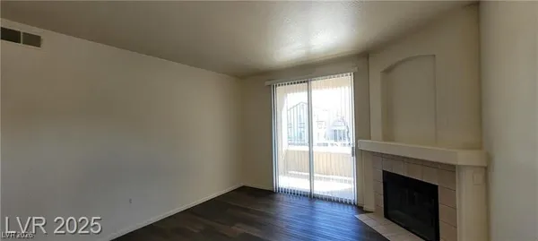 $364,900 | 75 North Valle Verde Drive, Unit 2121, Henderson, NV 89074