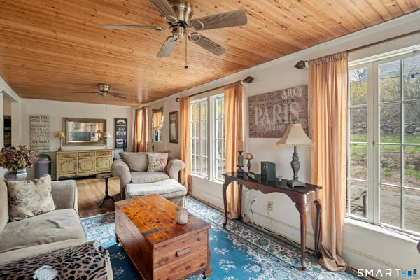 $299,900 | 109 Westwood Avenue, Waterbury, CT 06708