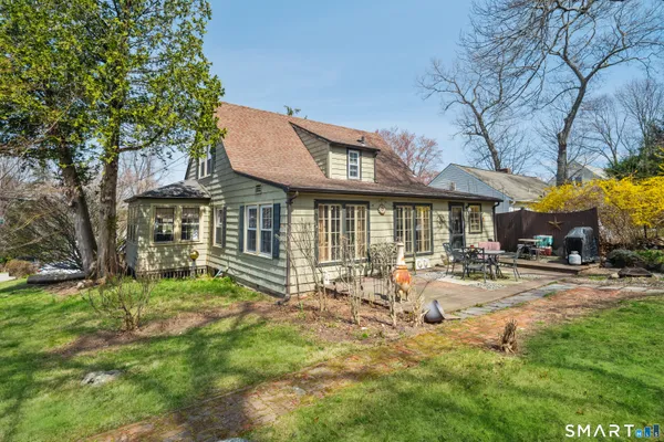 $299,900 | 109 Westwood Avenue, Waterbury, CT 06708