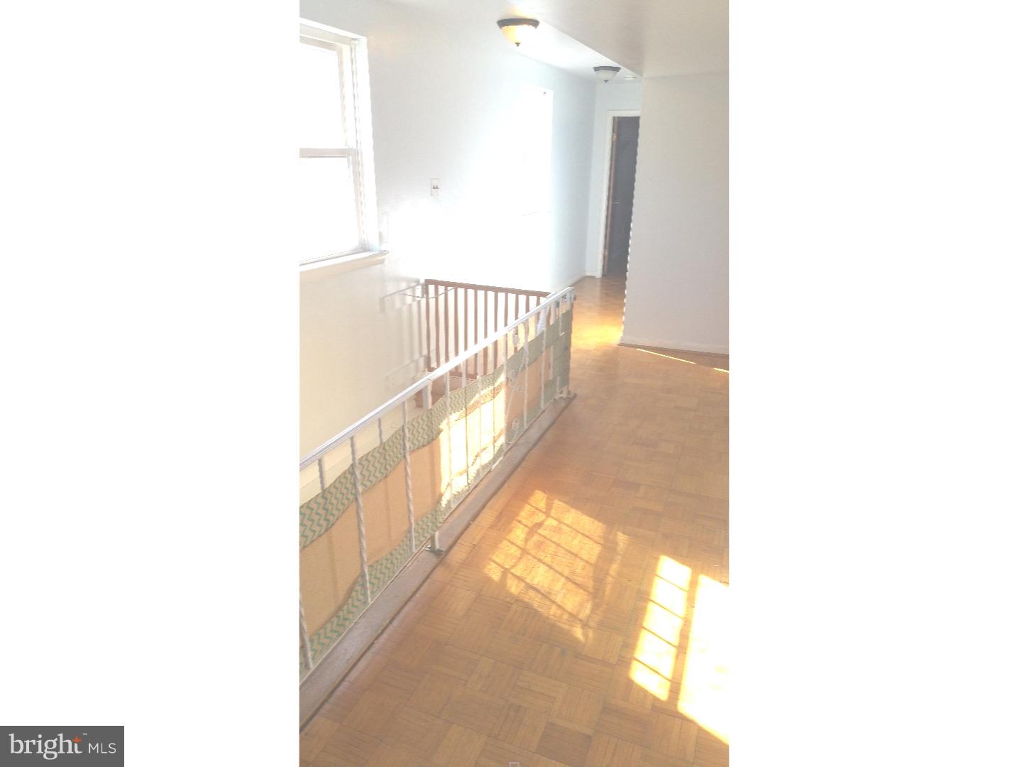 6410 Rising Sun Avenue Philadelphia, PA 19111 - Photo 4 of 25 Unit #2