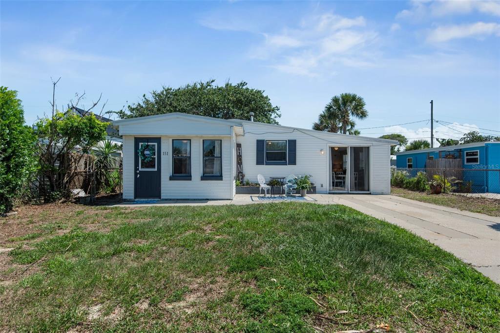151 Holland Road Ormond Beach, FL 32176 - Photo 2 of 37