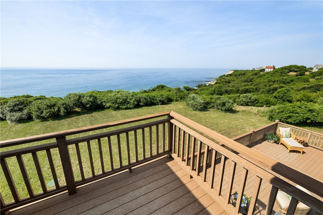 1035 Mohegan Trail Block Island, RI 02807 - Photo 37 of 50