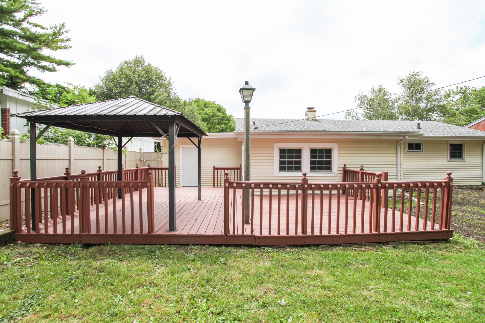 11 Riser Avenue Bloomington, IL 61701 - Photo 32 of 37 Gallery Image 32