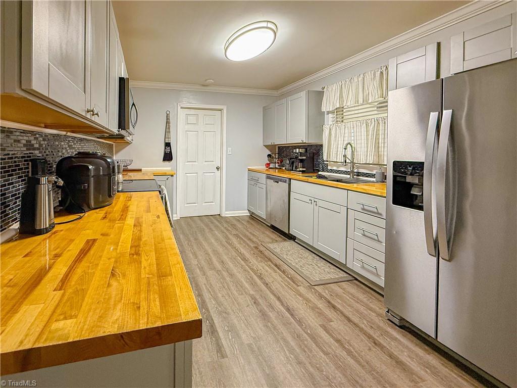 136 Fuller Mill Road South Trinity, NC 27370 - Photo 9 of 40