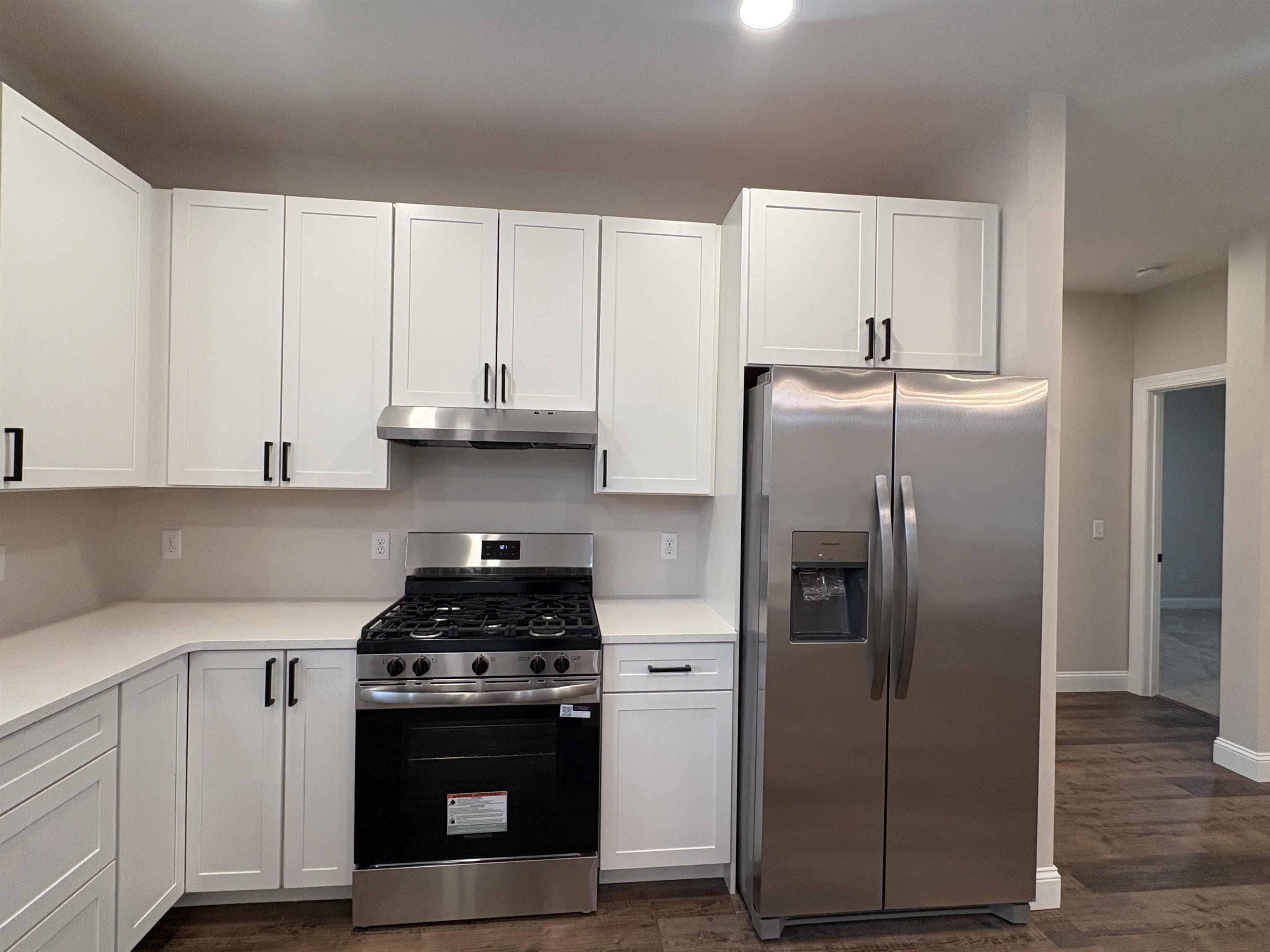 234 Oakledge Way Milton, VT 05468 - Photo 10 of 47