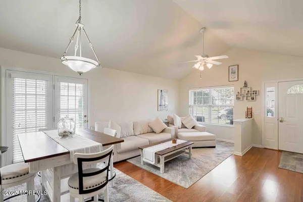 $400,000 | 2818 Danbury Lane, Toms River, NJ 08755