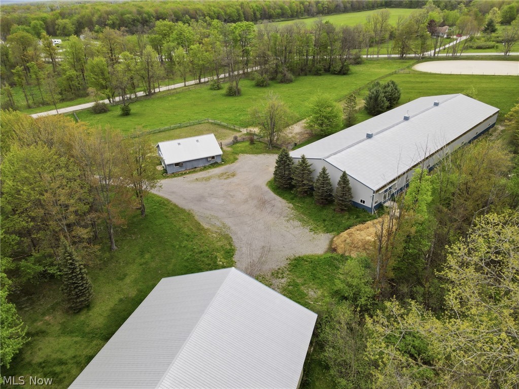 13125 Pearl Road Chardon, OH 44024 - Photo 41 of 48