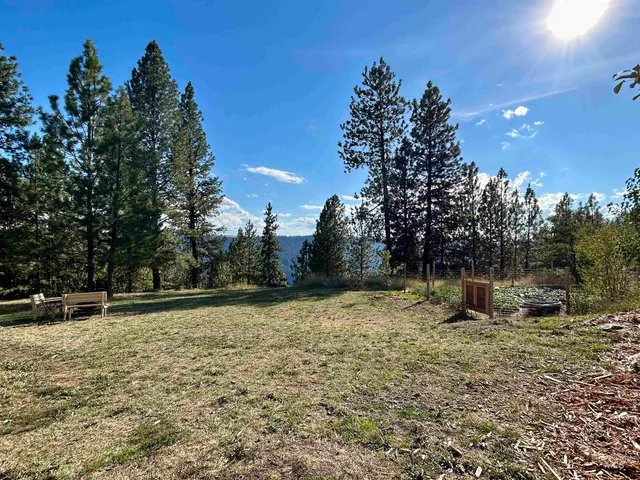 $259,900 | 1510 Summitview Drive, Ahsahka, ID 83520